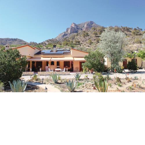 Beautiful Home In Jijona With 3 Bedrooms, Wifi And Private Swimming Pool