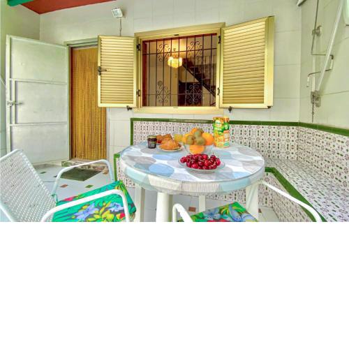 Beautiful home in Los Alcázares with 2 Bedrooms