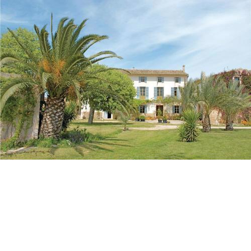Beautiful home in Porreres with 5 Bedrooms, Private swimming pool and Outdoor swimming pool