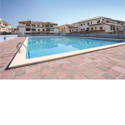 Beautiful home in Santa Pola with 3 Bedrooms, Outdoor swimming pool and Swimming pool