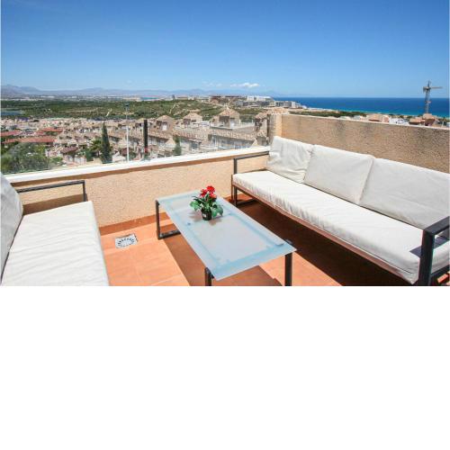 Beautiful Home In Santa Pola With 3 Bedrooms, Wifi And Swimming Pool