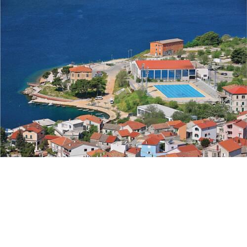 Beautiful home in Sibenik with Outdoor swimming pool and 4 Bedrooms