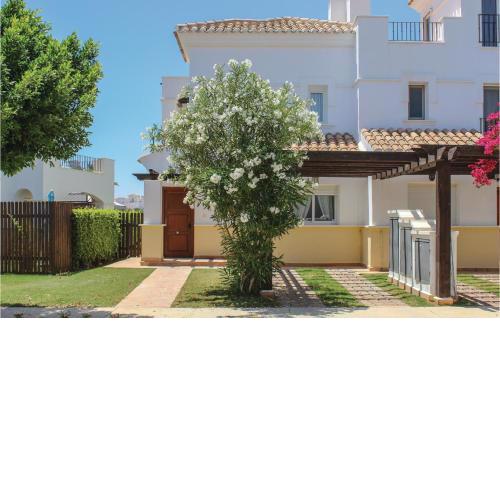 Beautiful Home In Torre-pacheco With 2 Bedrooms, Wifi And Outdoor Swimming Pool