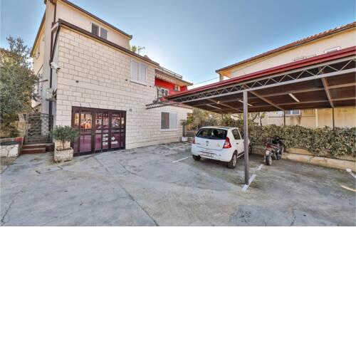 Beautiful home in Trogir with 2 Bedrooms