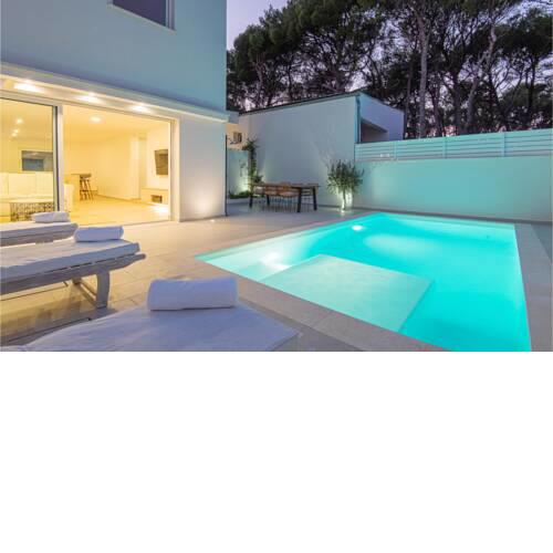 Beautiful home in Zablace with Outdoor swimming pool and 3 Bedrooms