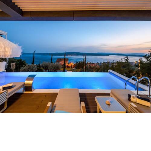 Beautiful modern and luxurious villa with an enchanting view of the sea