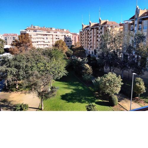 Beautiful stay near park