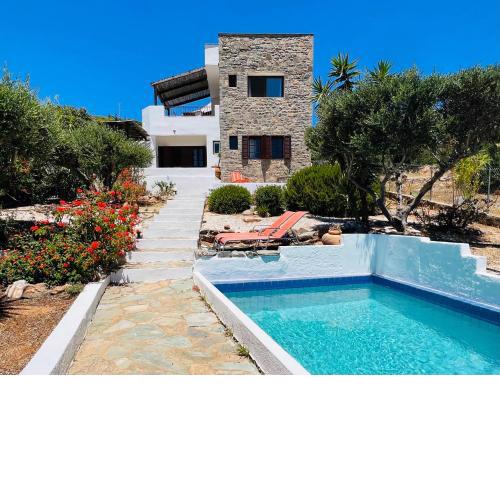 Beautiful Villa Helios with stunning sea view!