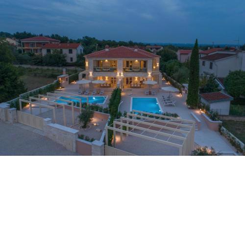 Beautiful Villa Katarina & Cypressa