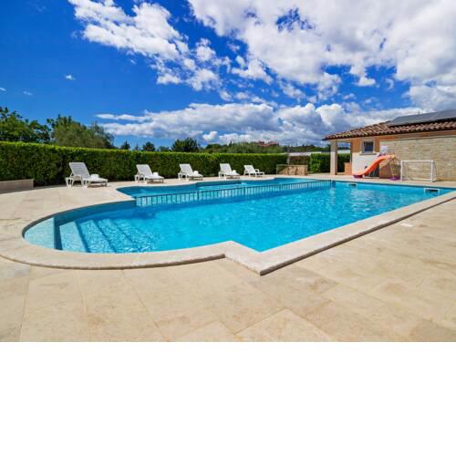 Beguiling Apartment in Banjole near Renato Boat Excursions