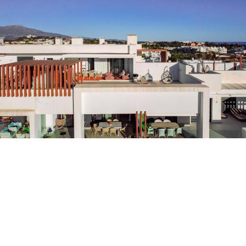 BEL14- Fabulous holiday flat close to beach