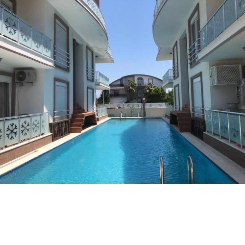 Belek’de havuzlu 1+1 daire
