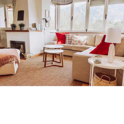 Bella Kalma, acogedora casa con parking, jardin y wifi
