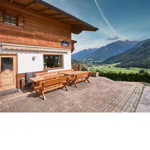 Bella Vista S