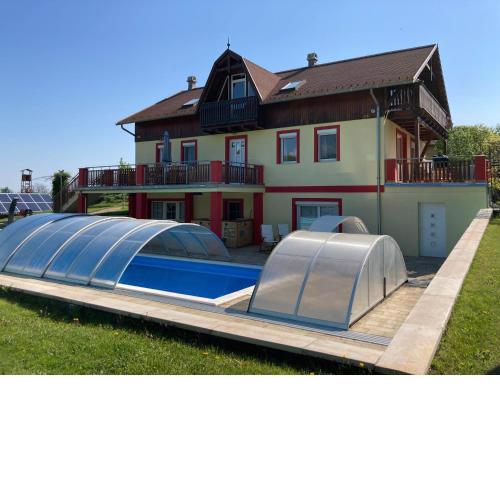 Bella Vita Villa