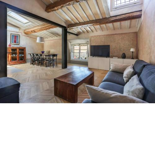 Belle Arti Penthouse-hosted by Sweetstay