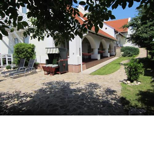 Belysium Bed & Breakfast