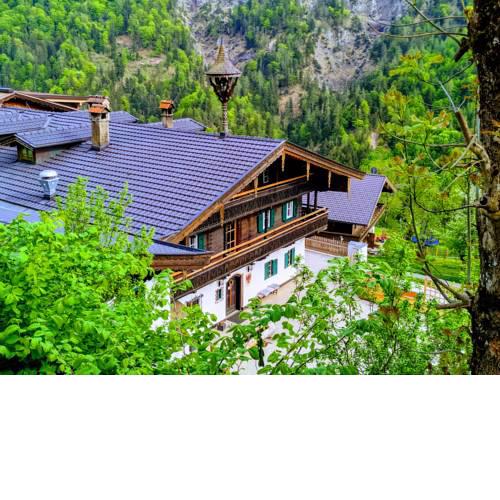 Berg'k'hof Kaisertal - Alpine Hideaway