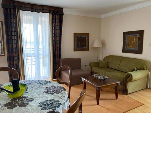 Bernadett Villa Apartman