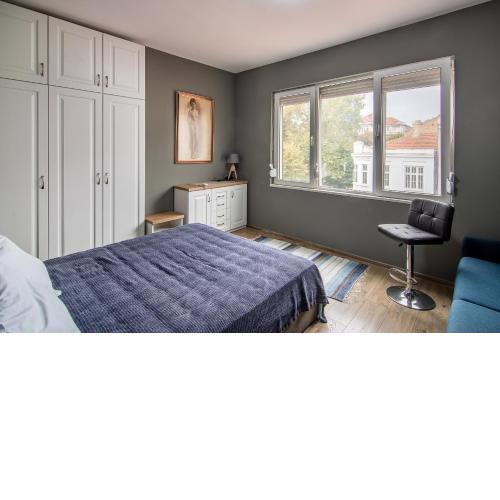 Best location 2BR in top center Varna