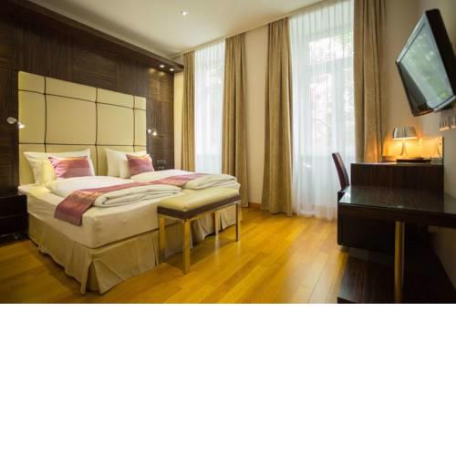 Best Western Plus Hotel Arcadia