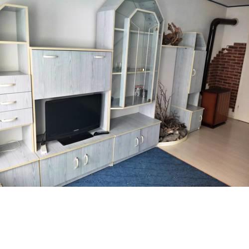 Beti Blu, Kaninska vas