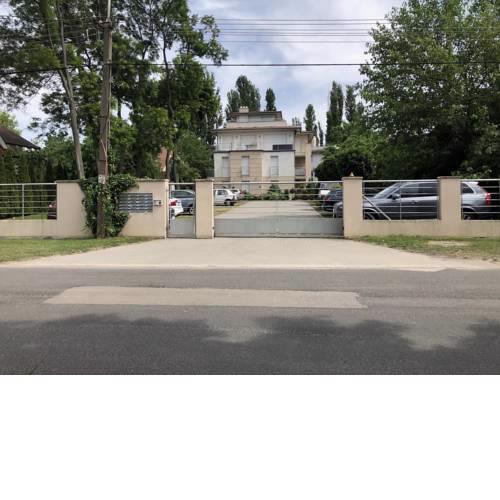 Bézs Apartman