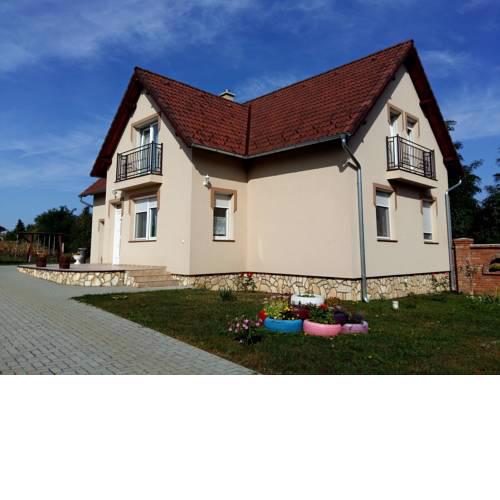 B.É.ZS. Apartman
