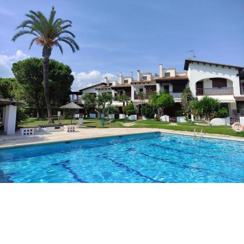 BFA - R149 Casa adosada Alorda con piscina comunitaria
