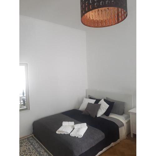 Bien Apartment