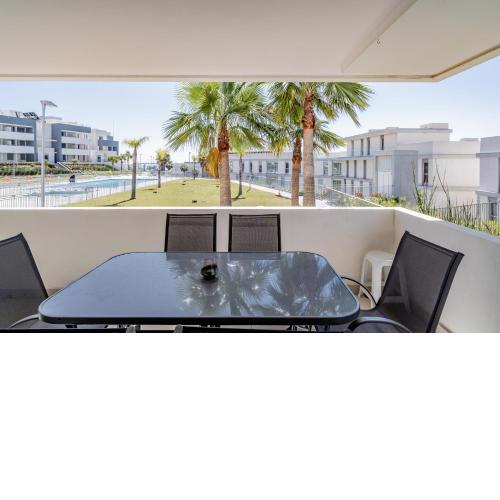 Big modern 3 bedroom apartment