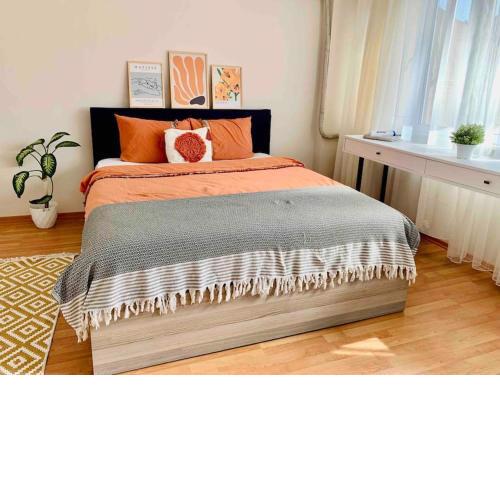 Big place close to sea and taksim square.With view