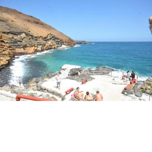 BIg property by the beach and natural pool