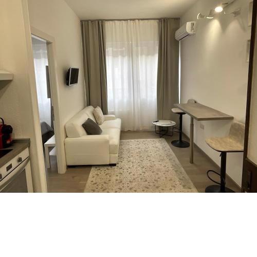 Bilocale San Giovanni design apartament