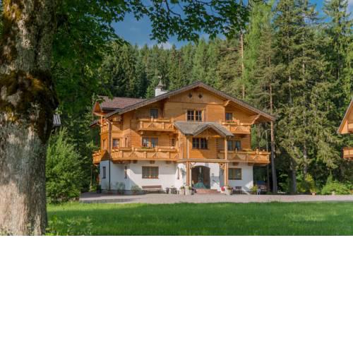 Bio-Holzhaus und Landhaus Heimat