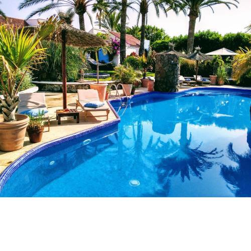 Birdcage Gay Men Resort and Lifestyle Hotel