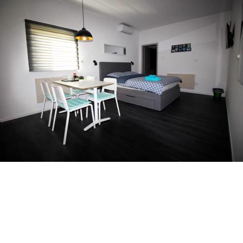 Black & white rooms