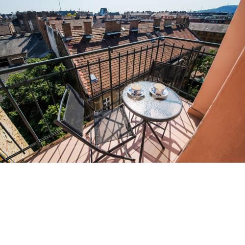 Blaha Nice View Apartment