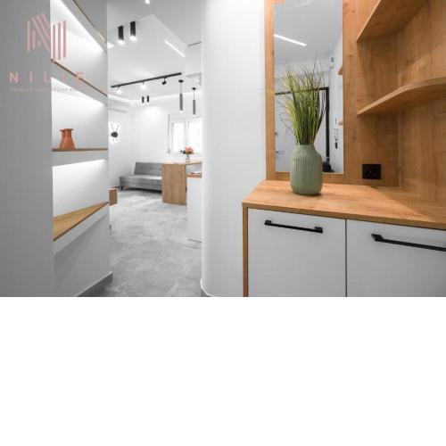 Blanco, Nilie Hospitality MGMT