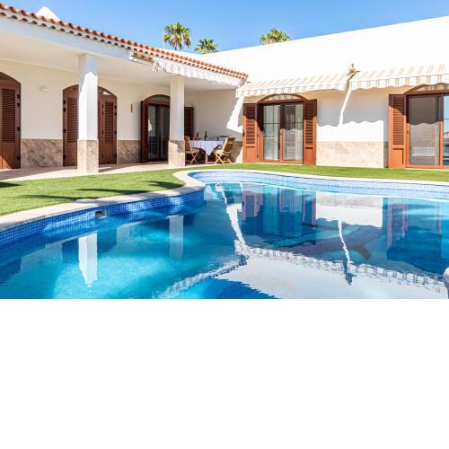 Blue Dream Villa With Private Pool by Dream Homes Tenerife