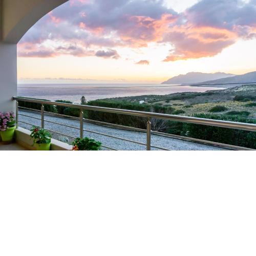 Blue Horizon Stone House Resort at Keratokampos