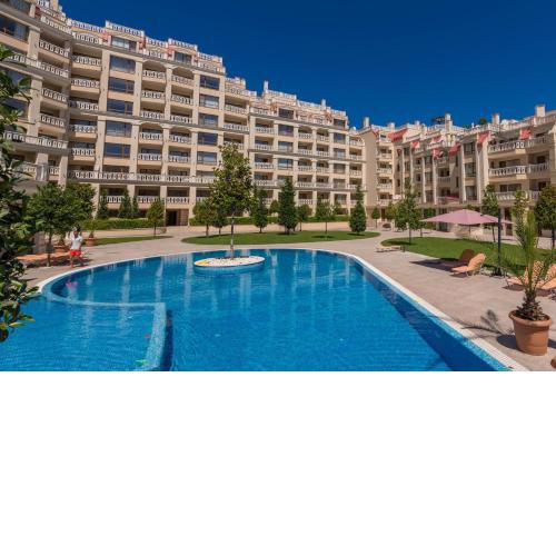 Blue Lagoon Seafront Apartments
