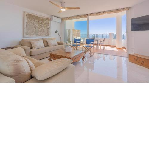 Blue Luxury Apartment