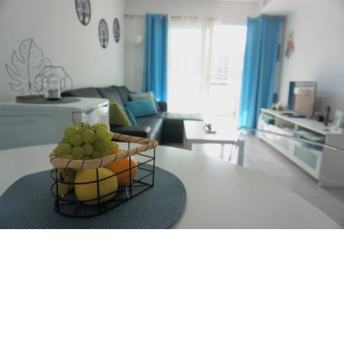Blue Ocean Corralejo: Sunny terrace, pool, wifi