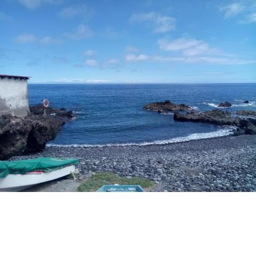 BLUE SEA. TONY FRÍAS. LAS ERAS. ARICO - TENERIFE.