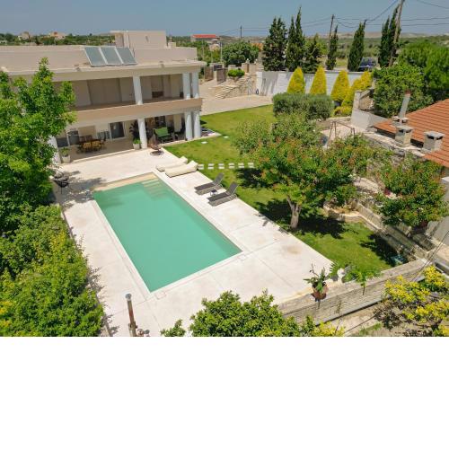 Blue Sky Villa in Crete
