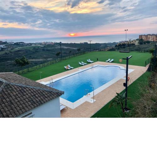 Blue Sunrise Penthouse - Manilva