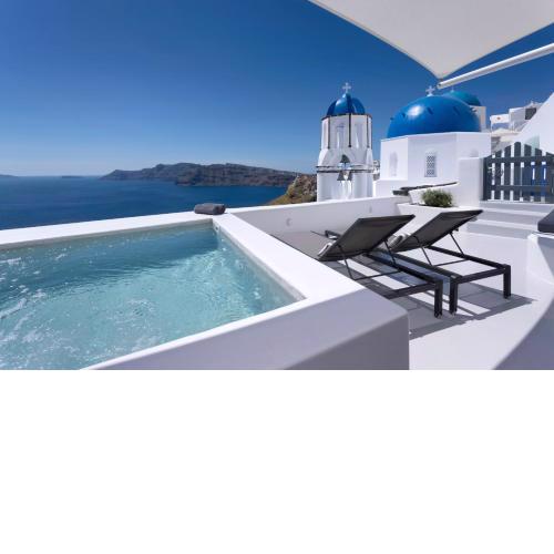 Bluedome Cavehouses Santorini