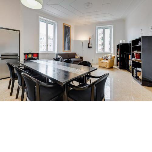 BMGA l Elegant Four-Room Apt for 8 Guests in Prati