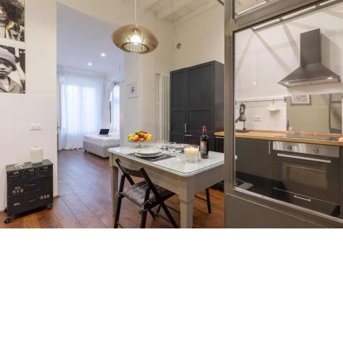 BOBOLI Suite-Hosted by Sweetstay